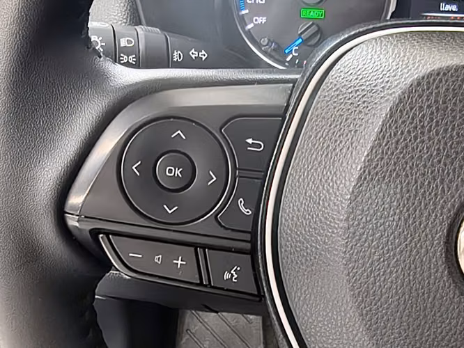 TOYOTA RAV4 2026