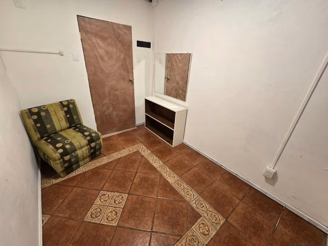 ARRIENDO AMPLIO LOCAL COMERCIAL – CALLE JANEQUEO, VALDIVIA