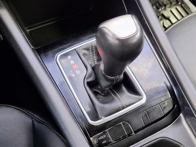 Jeep Compass 1.3 LONGITUDE 4X2 AT 5P 2023 - Imagen 18