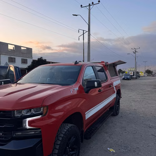 Chevrolet Silverado Z71 4x4 – Año 2022 - Imagen 8