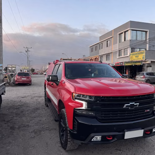 Chevrolet Silverado Z71 4x4 – Año 2022 - Imagen 3