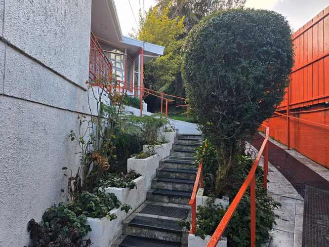 ARRIENDO BOX PRIVADO – CENTRO MÉDICO SAN MATEO, VALDIVIA