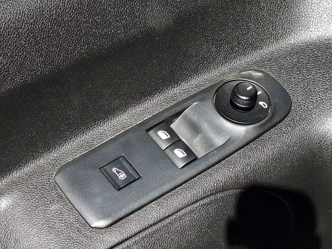PEUGEOT PARTNER 2024 - Imagen 13