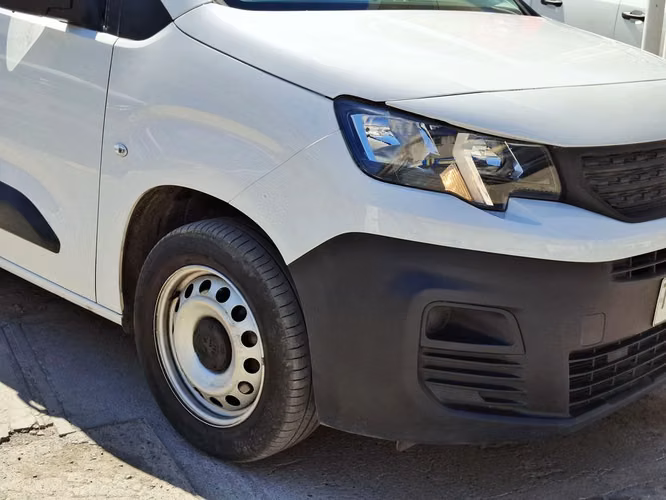PEUGEOT PARTNER 2024 - Imagen 4