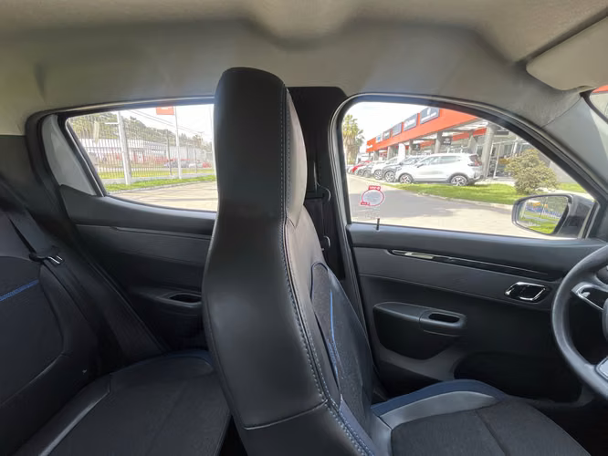 RENAULT KWID INTENS 2024