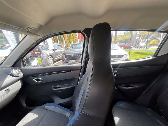 RENAULT KWID INTENS 2024