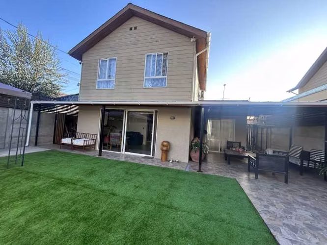 Casa en venta en Villa  Parronales Buin (183851)