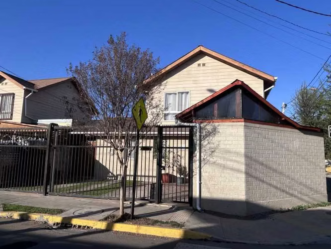 Casa en venta en Villa  Parronales Buin (183851)