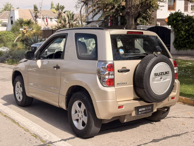 2008 Suzuki Grand Vitara 1.6 GLX - Imagen 8
