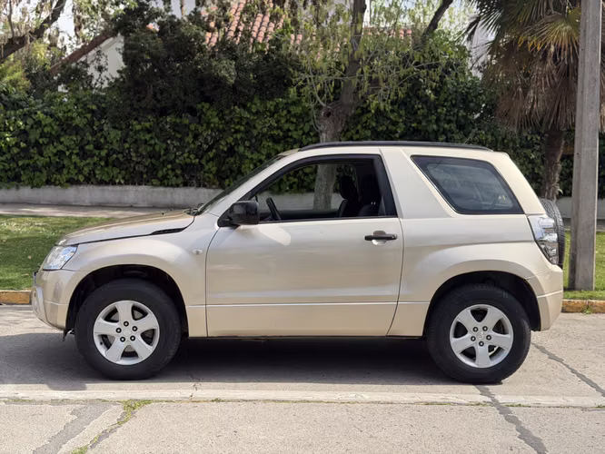 2008 Suzuki Grand Vitara 1.6 GLX - Imagen 5