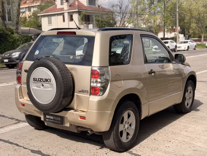 2008 Suzuki Grand Vitara 1.6 GLX - Imagen 7