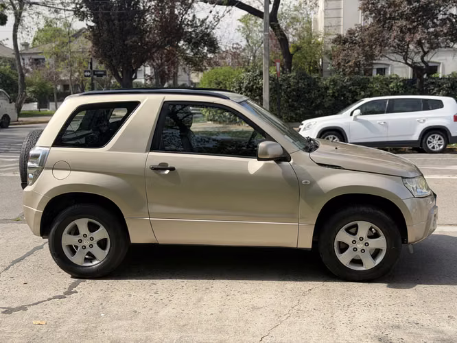 2008 Suzuki Grand Vitara 1.6 GLX - Imagen 4