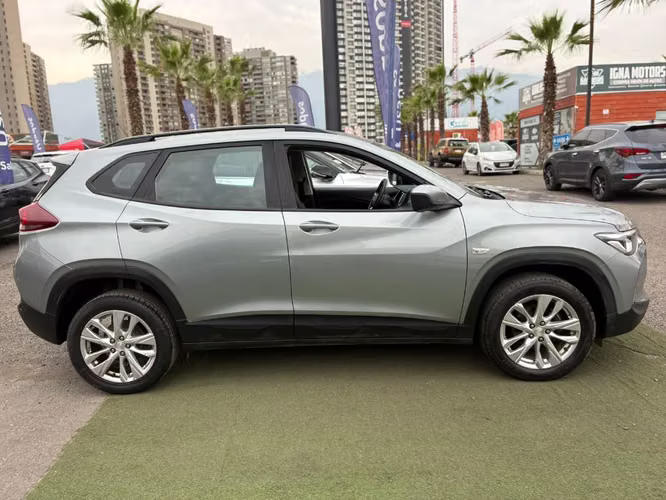Chevrolet Tracker 1.2 LTZ P MT 2025 - Imagen 4