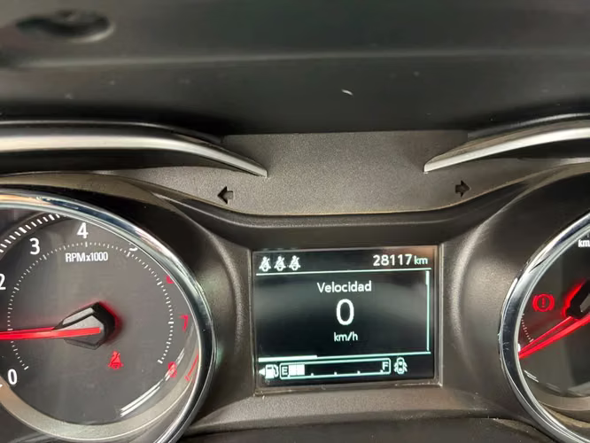 Chevrolet Tracker 1.2 LTZ P MT 2025 - Imagen 16