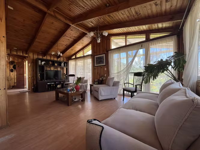 CASA EN PARCELA 5000 M2 , VIÑA PELVIN, PEÑAFLOR - Imagen 2