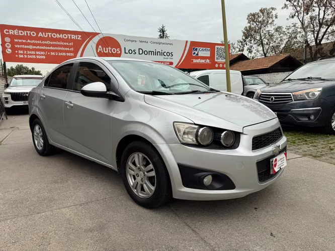 CHEVROLET SONIC LT 1.6 MEC FULL AIRE AIRBAG VER EN LAS CONDES 2013