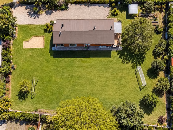 Venta Parcela 4 dormitorios en María Pinto