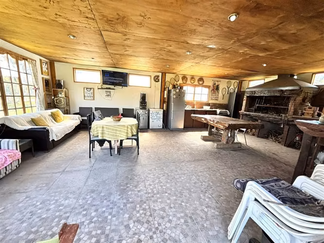Venta Parcela 4 dormitorios en María Pinto