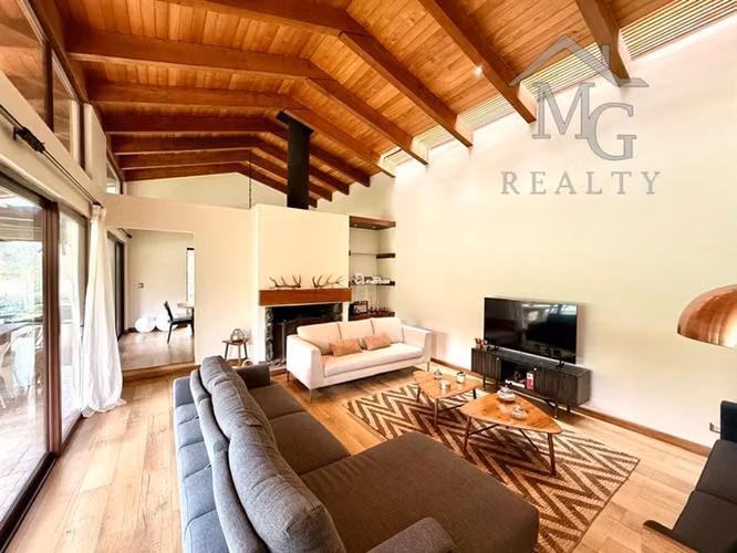 Casa en venta de 5 dorm. en Las Brisas Colina - Imagen 11
