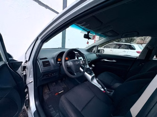 Toyota Auris 2012 - Imagen 4