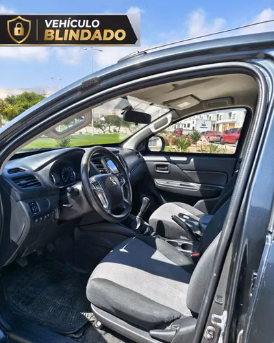 MITSUBISHI L200 D/C 4X4 TD KATANA CRT - 2023 | 4761 - Imagen 15