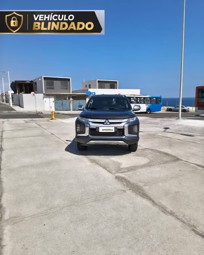 MITSUBISHI L200 D/C 4X4 TD KATANA CRT - 2023 | 4761 - Imagen 8