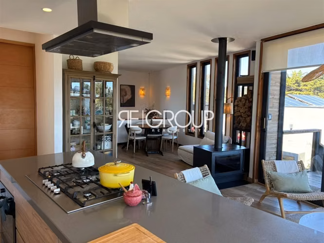 Pichilemu, casa en venta, vista al mar - Imagen 4