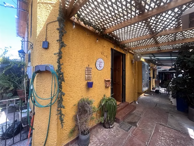 Casa en venta de 3 dorm. en La Florida - Imagen 2
