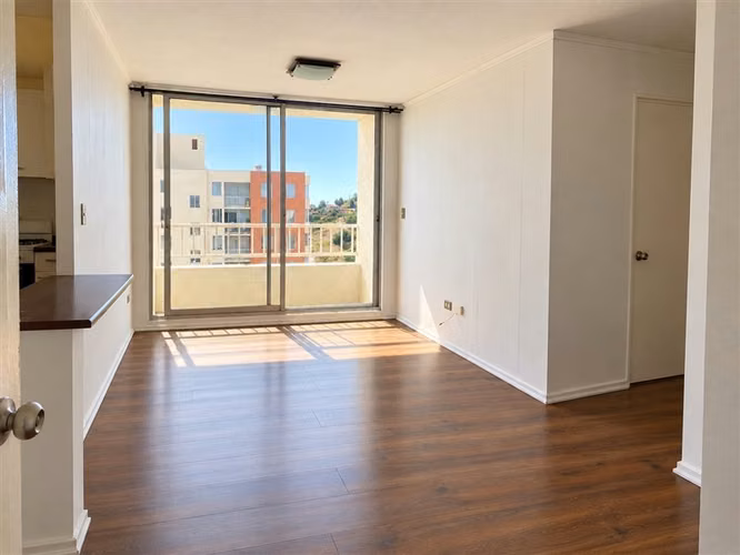 Departamento arriendo de 3 D. 2 B. 1 E. Viña Del Mar