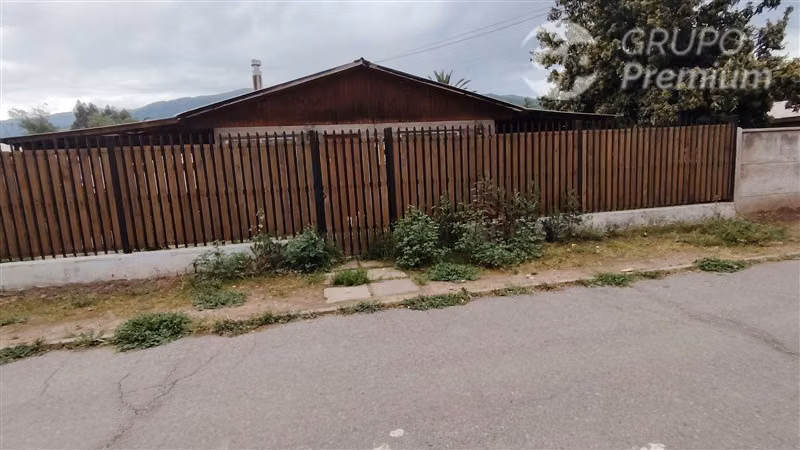 Casa en venta de 2 dorm. en San Fernando