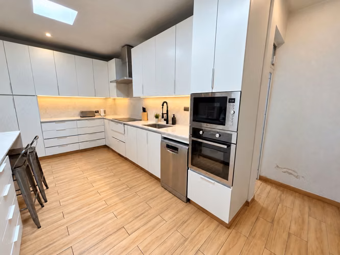 Amplia Y Moderna 4D + servicios / La Reserva (183878) - Imagen 17