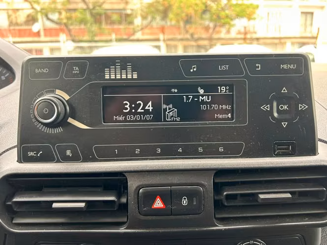 PEUGEOT PARTNER PARTNER L1 BLUEHDI 100 - 2023 | 4726 - Imagen 14