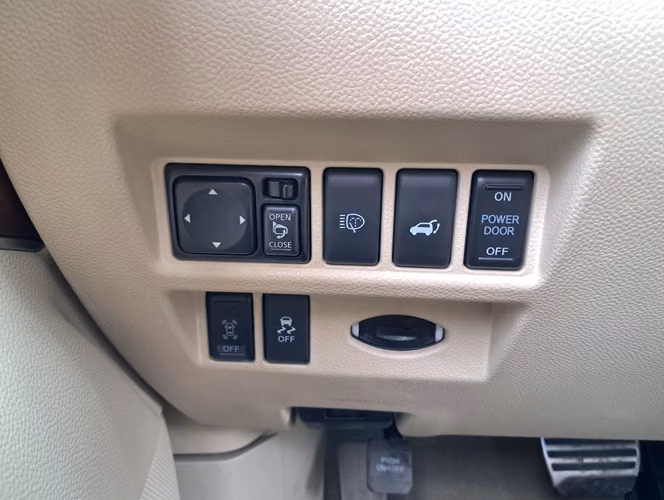 INFINITI QX70 3.7 AUT 2015