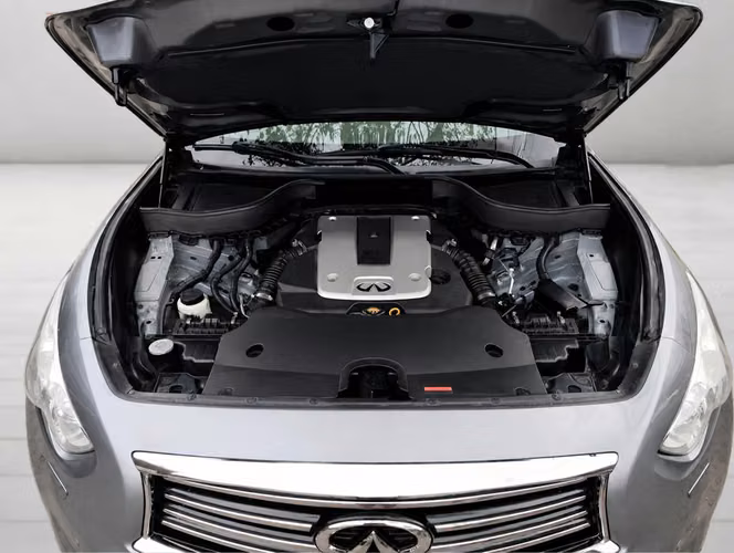 INFINITI QX70 3.7 AUT 2015