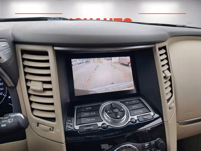 INFINITI QX70 3.7 AUT 2015