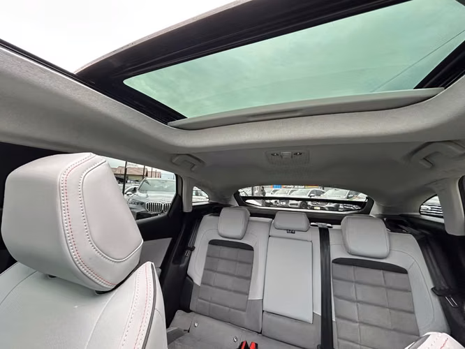 CITROËN C4 1.2  MAX HEV AUT 2026 - Imagen 18