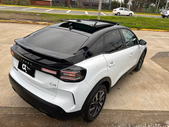 CITROËN C4 1.2  MAX HEV AUT 2026 - Imagen 10