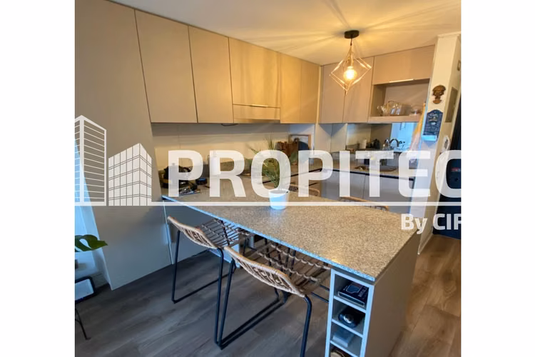 VENTA DEPTO 1D+1B+E+B, PISO 13, METRO MIRADOR - Imagen 3
