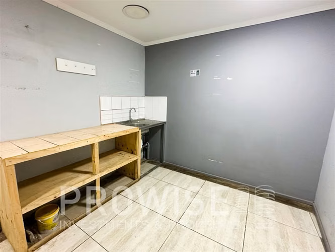 LOCAL COMERCIAL Centro - Imagen 6
