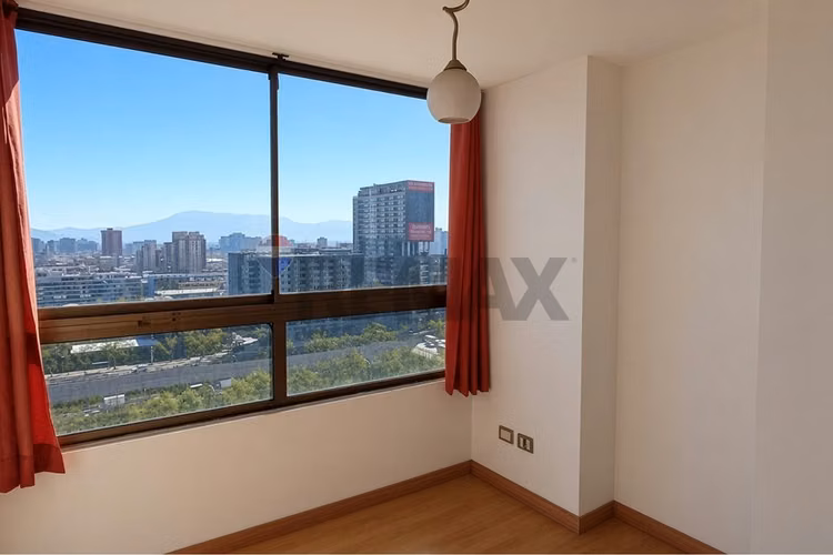 Amplio departamento remodelado, santiago - Imagen 11