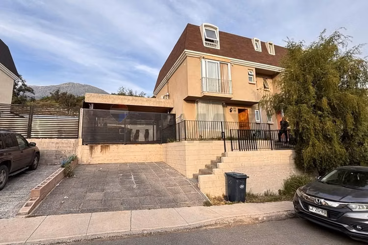Casa en puente alto: estilo y comodidad perfectos