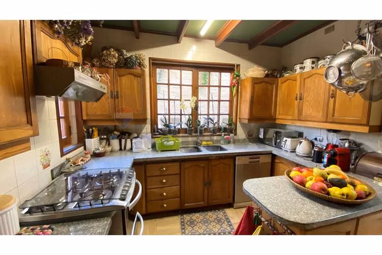 Elegante casona en recreo | 383 m² | 6d 4b - Imagen 11