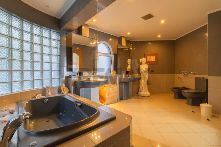 Luxury home in el arrayán | panoramic view - Imagen 22