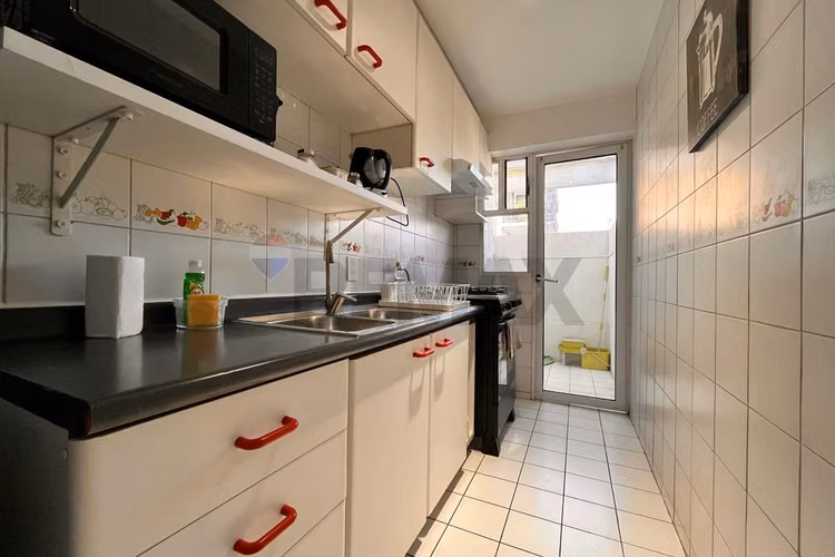 Arriendo lindo departamento amoblado - Imagen 12
