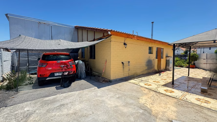 SE VENDE CASA DE UN PISO SOLIDA AMPLIO TERRENO - Imagen 7