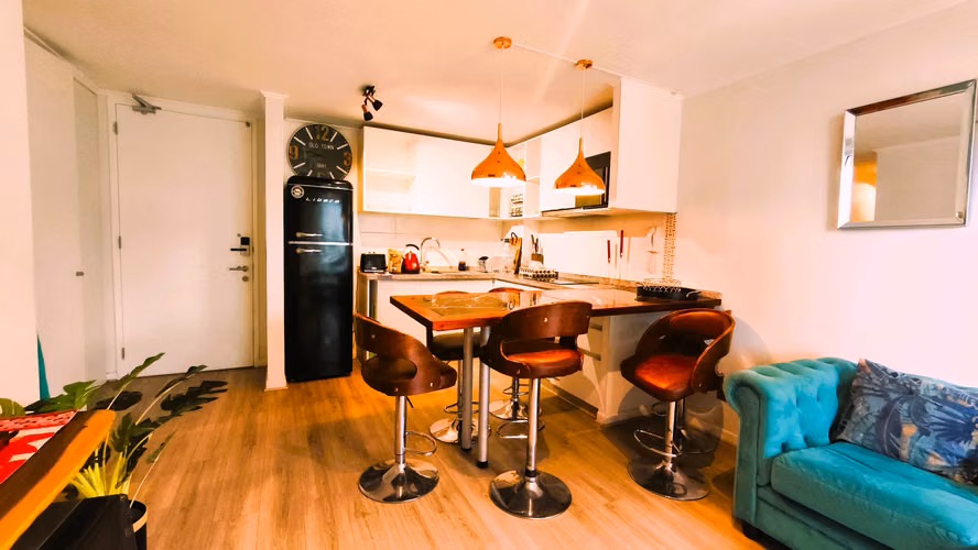 HERMOSO 3D/2B EN CONDOMINIO RODEADO DE NATURALEZA Y JARDINES - Imagen 2
