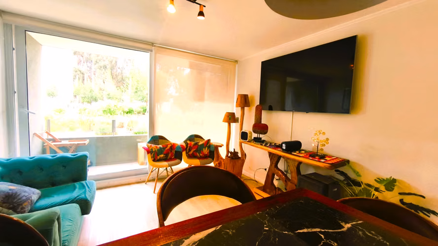 HERMOSO 3D/2B EN CONDOMINIO RODEADO DE NATURALEZA Y JARDINES - Imagen 3