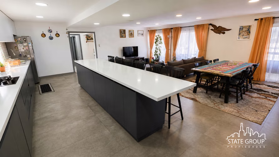 VENTA PARCELA DE 5700M2 CON CASA DE 250M2 PAINE 5 DORMITORIO - Imagen 4