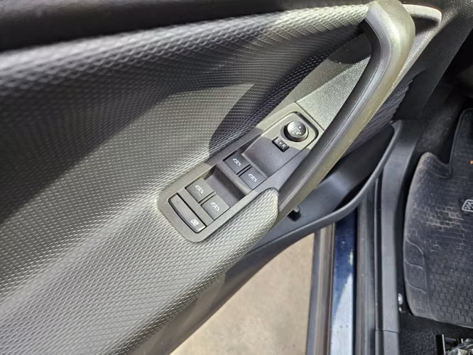Chevrolet Tracker 1.2  Ltz Mt 2023 - Imagen 10