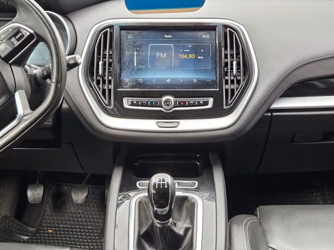Jetour X70 1.5 Gls  Mt 2023 - Imagen 7